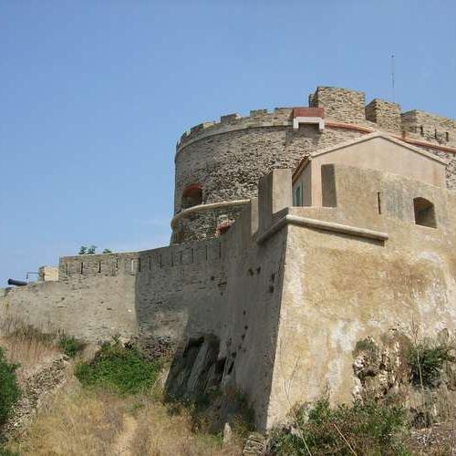 fort-de-l-estissac-a-port-cros_format_512x500.jpg