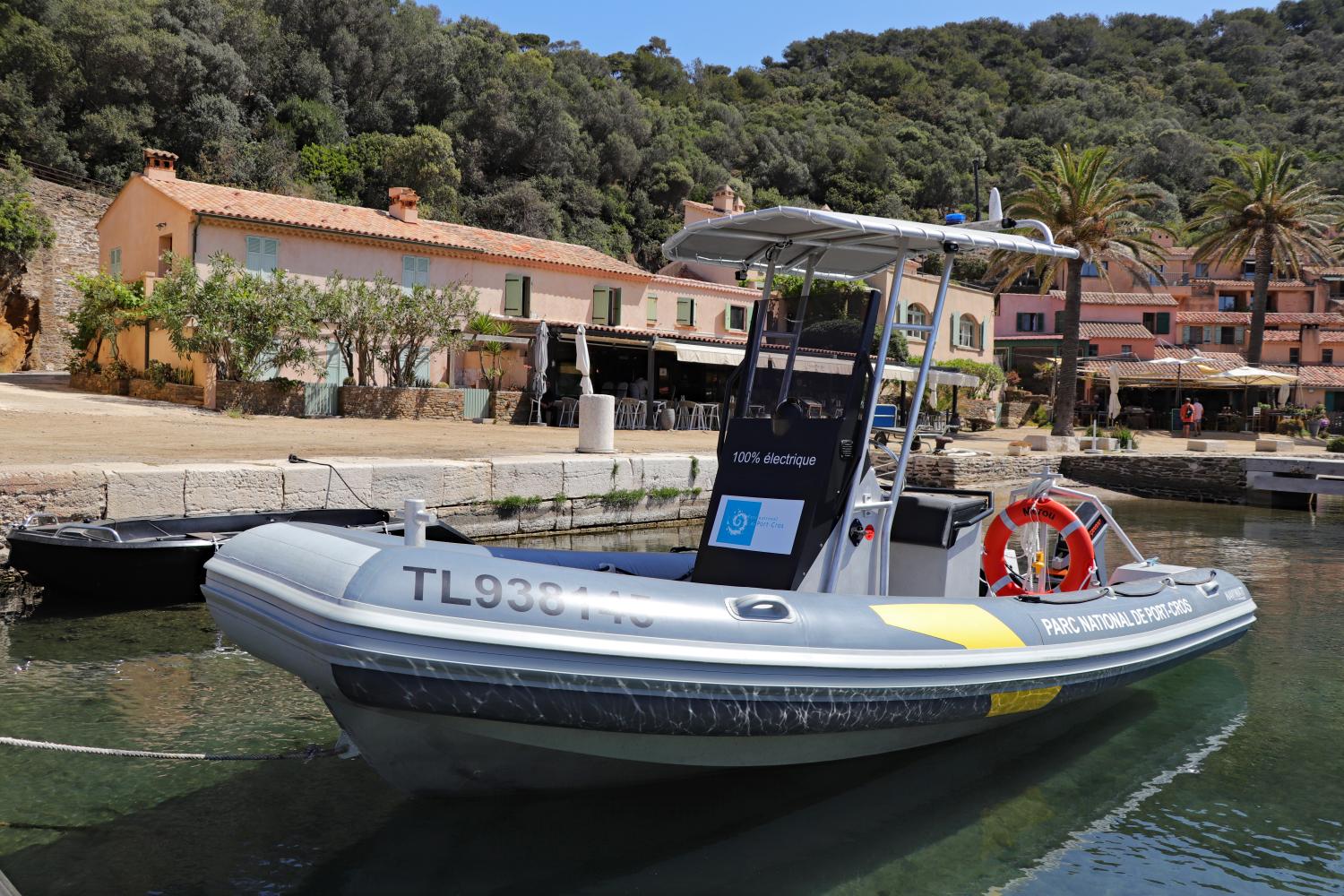 Bateau électrique PNPC