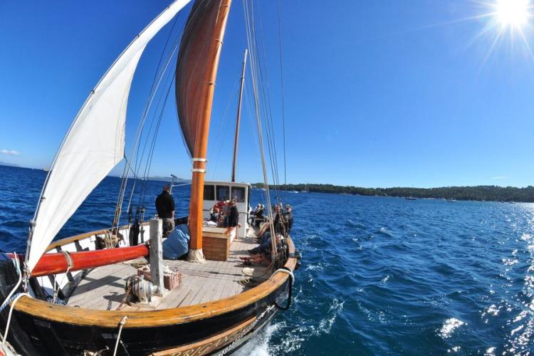 Sortie en mer Le brigantin Hyères Porquerolles