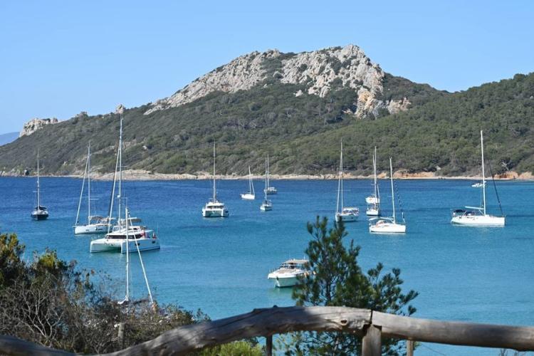 Secretrip vous embarque pour une demi-journée de rêve vers Porquerolles, Giens, la côte sauvage de Giens etc - La fameuse baie Notre Dame