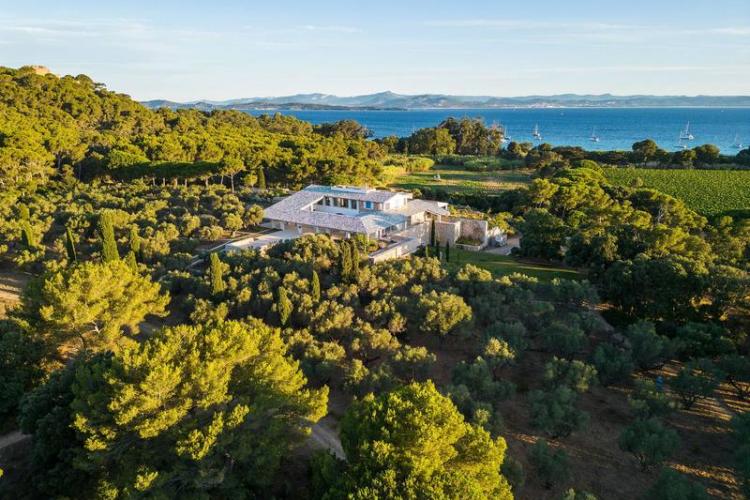 Villa Carmignac  Fondation d'art contemporain_Hyères - Fondation Carmignac