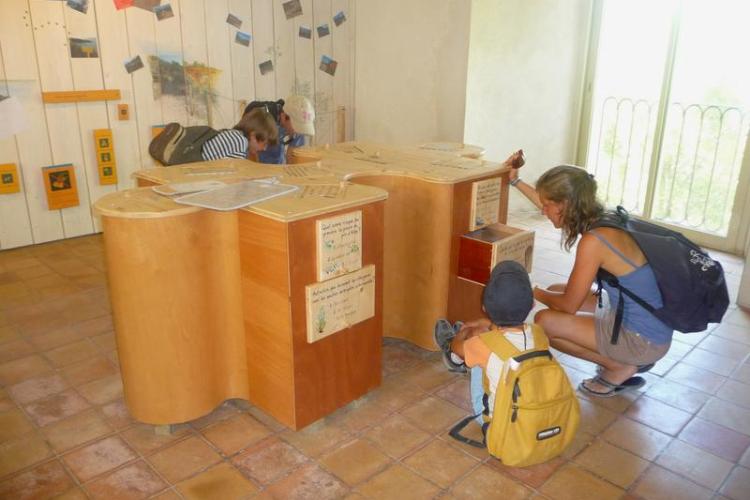 Visite du Fort Sainte Agathe - Découverte de l'exposition "Porquerolles, une île à vivre"