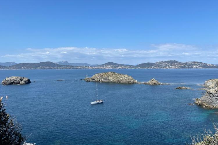 Image - Ilôts au large de la presqu'île de Giens