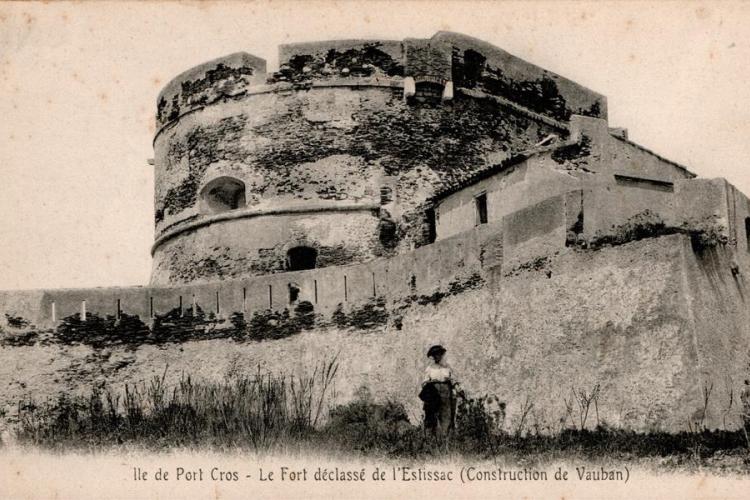 Image d'archive du Fort de l'Estissac