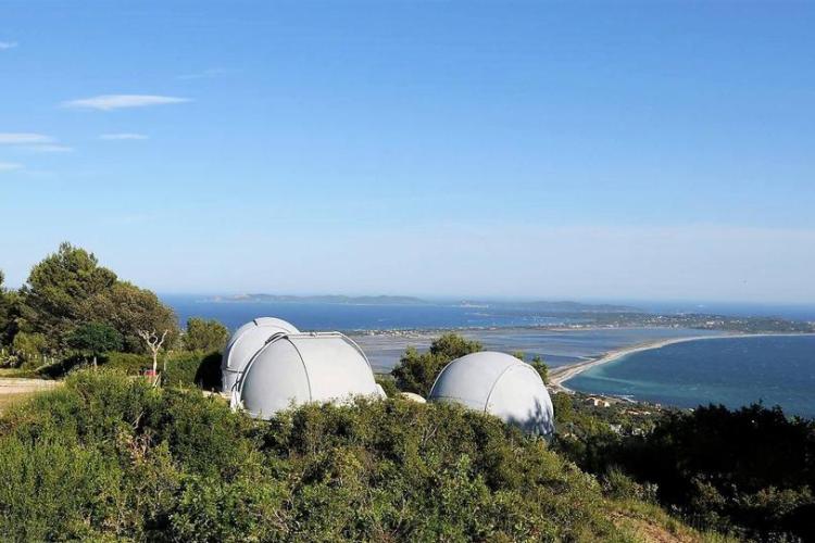 Observatoire du pic des Fées à Hyères - Observatoire du pic des Fées à Hyères